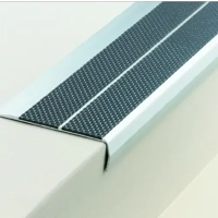 ksa/images/productimages/dew-point-for-metal-products-(dpm)/stair-nosing/stair-nosing.webp