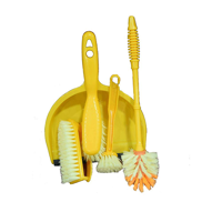 uae/images/productimages/akc-cleaning-equipment/dust-pans/dust-pan-set-yellow.webp