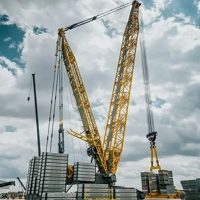 uae/images/productimages/al-buraq-al-abyaz-heavy-equipment-rental-llc/crawler-crane/liebherr-crawler-cranes-lr-12500-1-0-maximum-load-capacity-2500-ton.webp