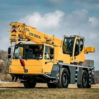 uae/images/productimages/al-buraq-al-abyaz-heavy-equipment-rental-llc/mobile-crane/liebherr-ltm-mobile-crane-ltm-1030-2-1-maximum-load-capacity-35-ton.webp