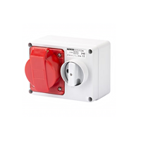 uae/images/productimages/digital-stout-innovation-&-trading-fze/switch-socket/gewiss-gw66019-interlocked-horizontal-socket-outlet-3p-e-32a-400v-ip44.webp