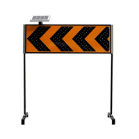 uae/images/productimages/disha-impex-trading-llc/road-safety-sign/solar-4-arrow-board-853080000.webp