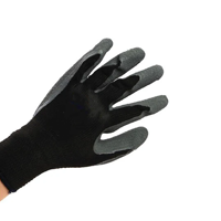 uae/images/productimages/ecvv-middle-east/safety-glove/logistics-and-warehousing-latex-coated-disposable-gloves-9-in.webp