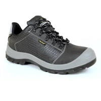 uae/images/productimages/excel-trading-company-llc/safety-shoe/vaultex-protective-footwear-rdy-s3-black.webp