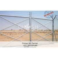 uae/images/productimages/ghosh-metal-industries-llc/mesh-fencing/chain-link-fence-gate.webp