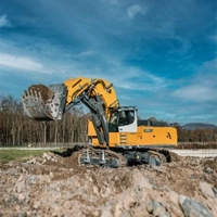 uae/images/productimages/liebherr-middle-east-fze/track-excavator/liebherr-crawler-excavators-r-992-e.webp