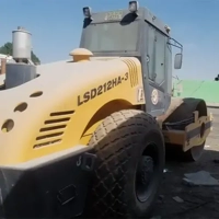 uae/images/productimages/rentit-online/construction-machinery-rental-service/compactors-rental.webp