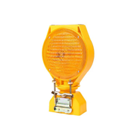 uae/images/productimages/safety-house-general-trading-llc/warning-flash-light/solar-flashing-light-with-bracket-sl-14003-pc-lens-ppc-cover-amber.webp