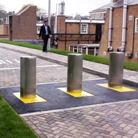 uae/images/productimages/stebilex-systems-llc/bollard-post/frontier-pitts-pas-68-terra-saturn-bollard-7-5-ton.webp