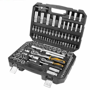 Socket Set