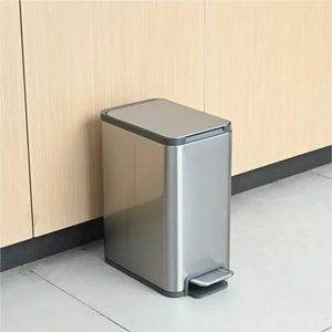 Garbage Bin