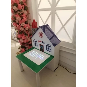Custom Exhibition & Display Service