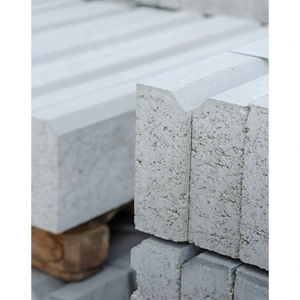 Curbstone