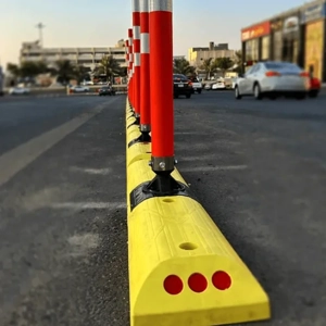 Delineator