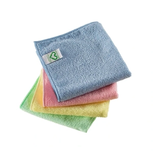 uae/images/productimages/adex-international-llc/cleaning-cloth/vileda-recycled-microtuff-swift-168755-blue-35-x-38-cm-20-pkt-case.webp