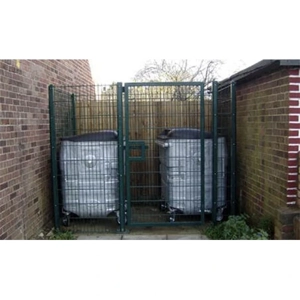 Wire Mesh Cage