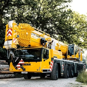 Mobile Crane