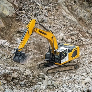 uae/images/productimages/al-buraq-al-abyaz-heavy-equipment-rental-llc/track-excavator/liebherr-crawler-excavators-r-926-litronic-generation-7.webp