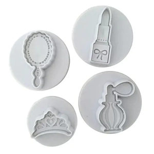 Cake Decorating Equipment or Mould