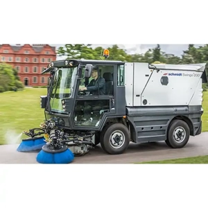 Road Sweeper Machine