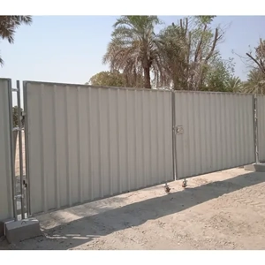 uae/images/productimages/gulf-fence-factory-fze/metal-gate/hoarding-panel-double-leaf-swing-gate.webp