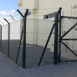 Metal Gate