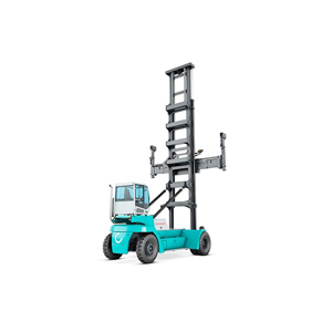 Reach Stacker