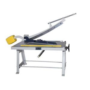 uae/images/productimages/narex-ind-tools-and-equipment-trading-company-llc/shearing-machine/manual-arm-guillotine-shears-km-12.webp