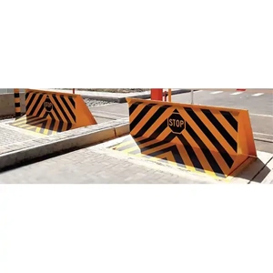 uae/images/productimages/optima-engineering/road-blocker/electro-mechanical-road-blocker-series-emrhs-height-when-raised-500-to-1100-mm-width-3000-to-4000-mm-yellow-black.webp