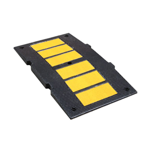 uae/images/productimages/safety-house-general-trading-llc/speed-stopper/road-hump-rh-13040-500-x-900-x-50-mm-rubber-black-yellow-18-kg.webp