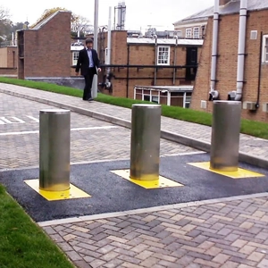 Bollard Post