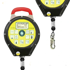 uae/images/productimages/three-colours-safety-eqp-tr-llc/retractable-latch/safety-retractable-latch-retract-w06-6-meter.webp